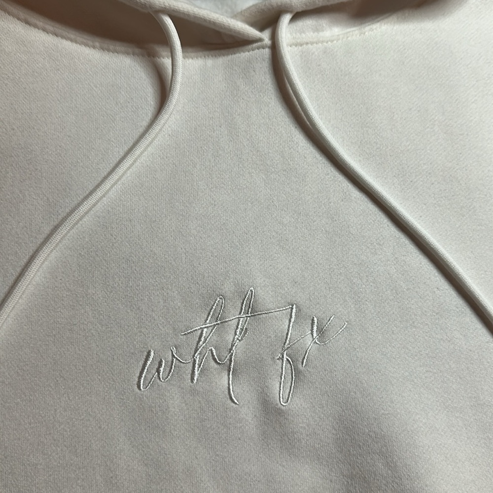 White Fox Ombré Hoodie Size S/M - Picture 5 of 9